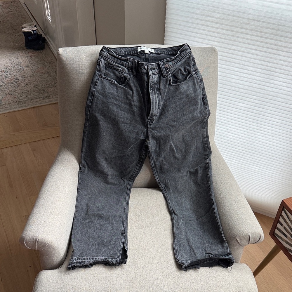Abercrombie & Fitch Curve Love Gray Straight Leg Women's Jeans